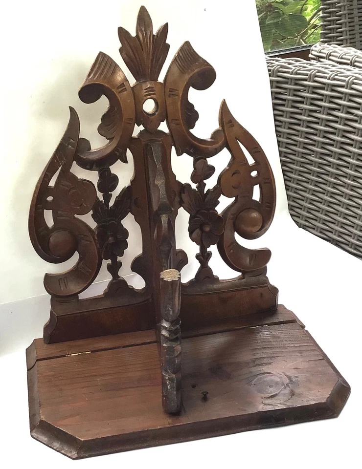 ANCIENNE ÉTAGÈRE EN BOIS SCULPTÉ FLEURS FORÊT NOIRE CARVED WOODEN SHEL FLOWERS - Photo 3/4