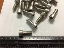 New Qty (12) M10 X 25MM Long X 1.5MM Pitch Stainless Steel Cap Screws