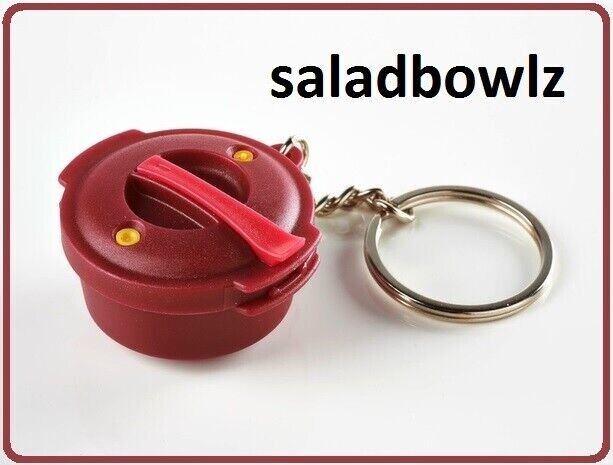 Tupperware Microwave Pressure Cooker Keychain/coll/30