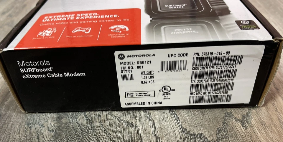 MOTOROLA SURFBOARD eXtreme CABLE MODEM MODEL SB6121 DOCSIS 3.0 UP2 300 MBPS NEW - Image 2 of 4