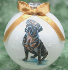 D129 Hand-made Christmas Ornament dog - Boxer - brindle sitting (amber)