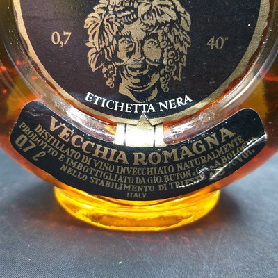 Vecchia Romagna ETICHETTA NERA Brandy 38 Alkohol 0 7l Glas online