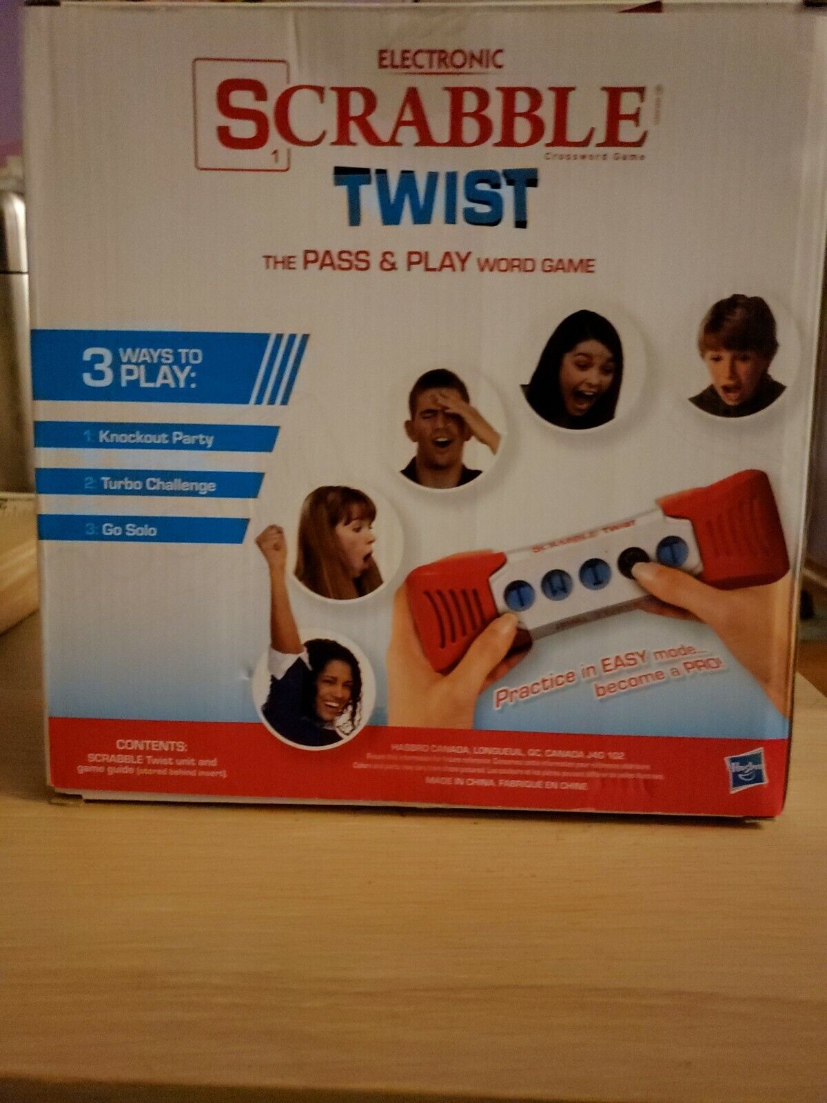 Hasbro Electronic SCRABBLE Twist Game Brand New The Pass & Play Word Game