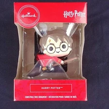 Hallmark Christmas Tree Ornament Harry Potter Flying On Broom 2019 NEW