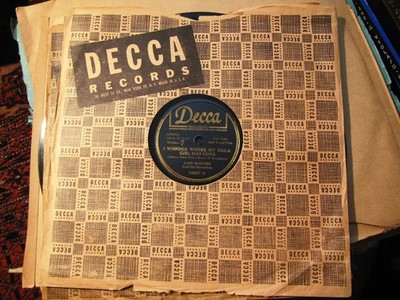 Lani McIntire Hawaiians Island Serenade / Wonder where my Hula Girl DECCA DA 341