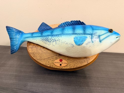 Frankie the Fish Singing Novelty Fish Sound Sensor Works Movement As Is