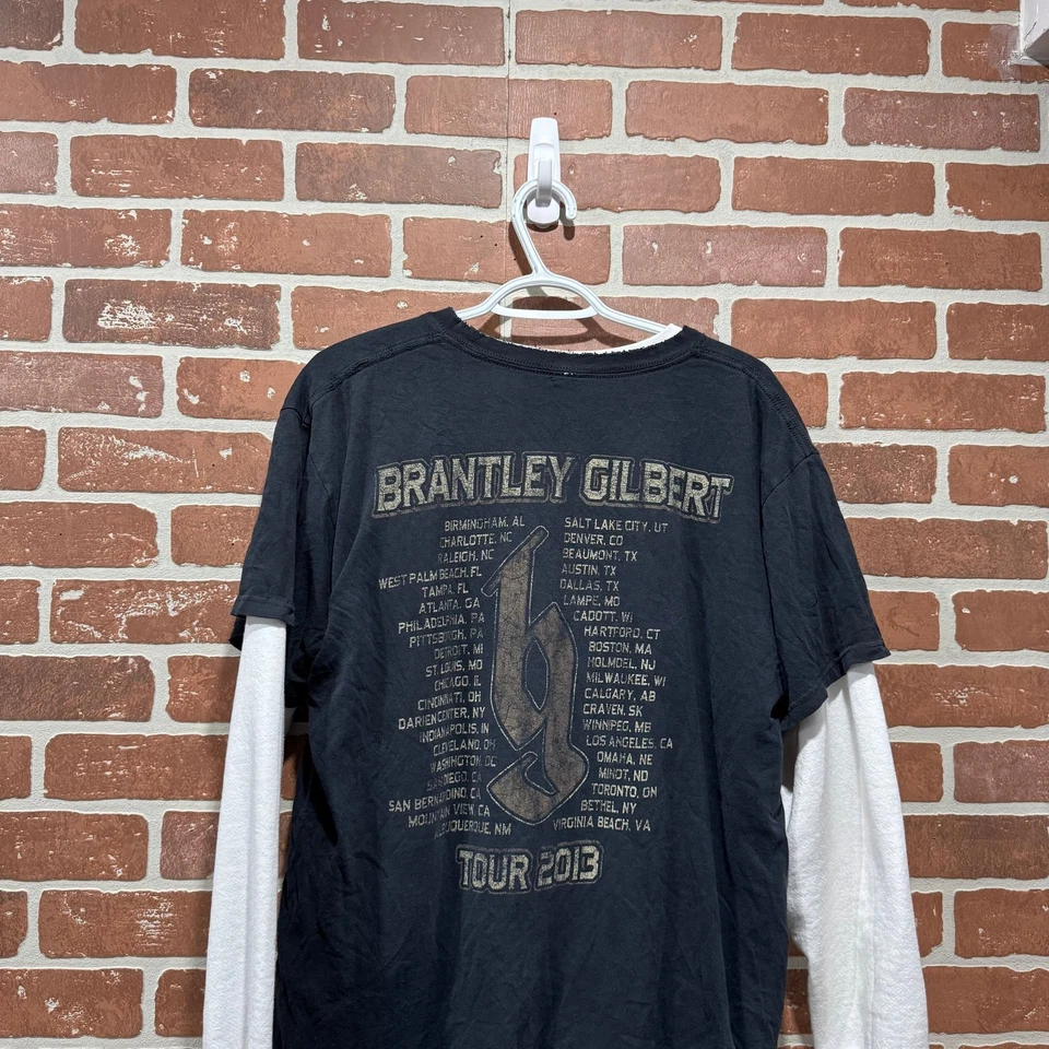 Camiseta distressed Brantley Gilbert 2013 Tour Concierto muy usada Foto 2 de 4