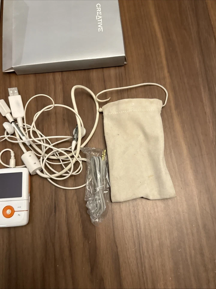 Creative Zen V 1 GB Color Blanco y Naranja 2006 Fabricado... Foto 4 de 4