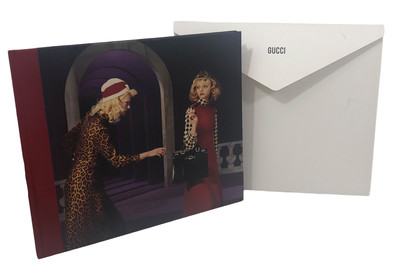 Gucci Zumi Buch + Umschlag