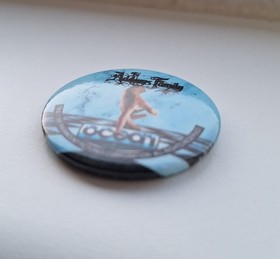 Addams Family thing Lapel Pin Badge Ocean 1991 Promo Button Vintage Nintendo NES