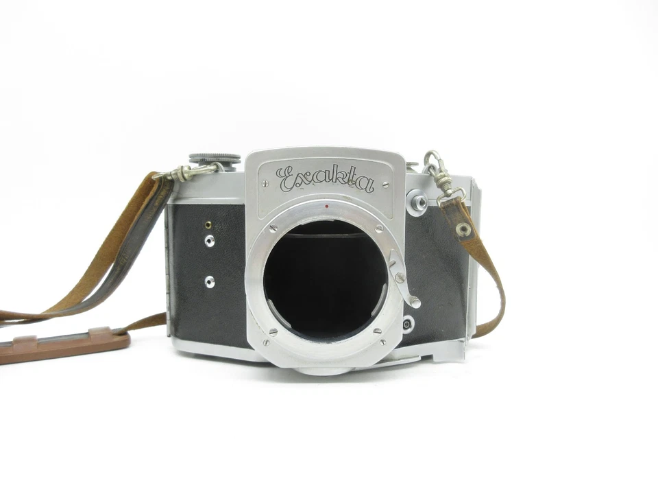 EXAKTA 66 Kamera + 2x Carl Zeiss Objektiv Tele-Tessar 6,3/18cm + Tessar 2,8/8cm - Bild 2 von 4