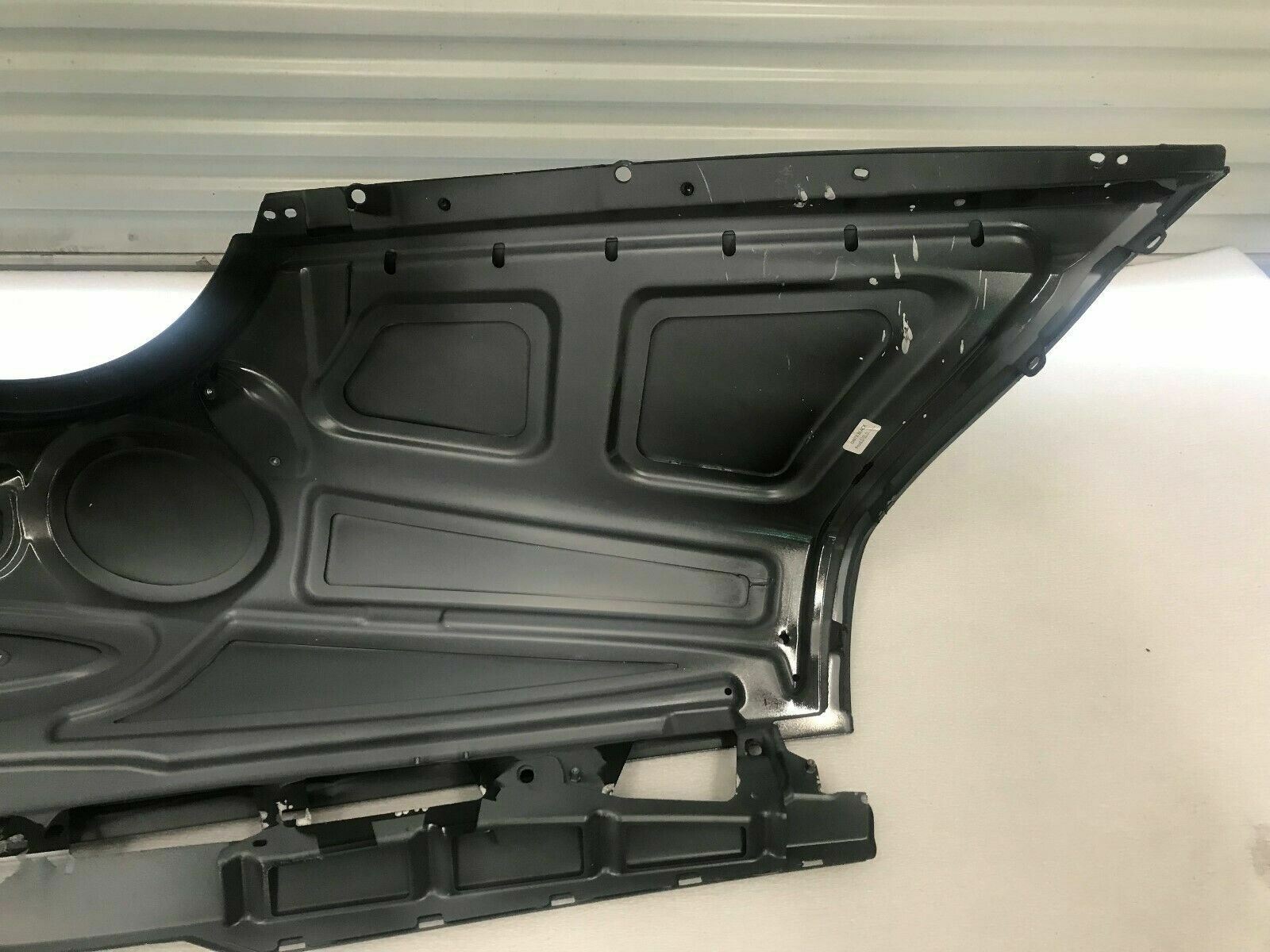 MCLAREN 720S PASSENGER RIGHT SIDE QUARTER PANEL BLACK OEM 14AC476CP