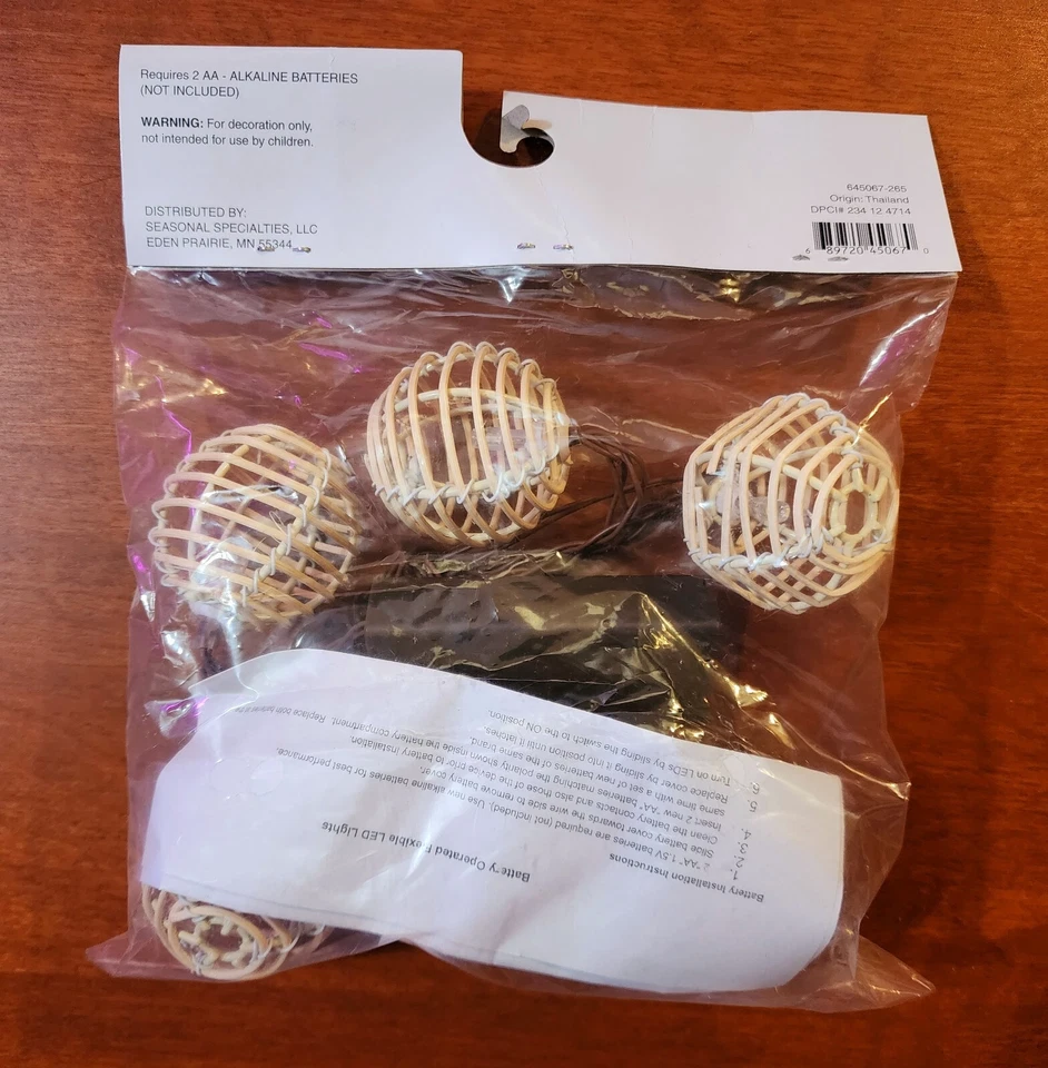 2 pack Natural Look Globe LED String Lights BullsEye Battery oper Decor - Image 4 of 4