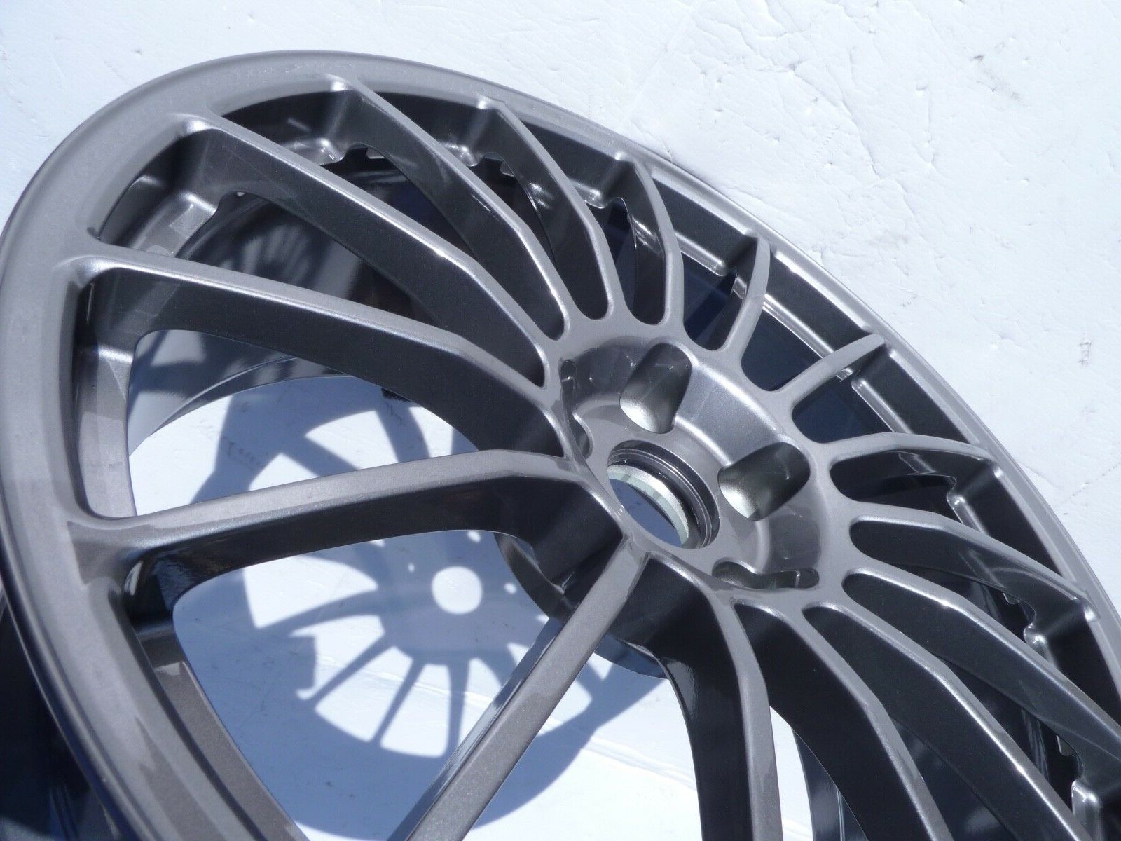 NEW LAMBORGHINI GALLARDO FACTORY OEM WHEEL RIM FRONT Scorpius LP560 LP570 