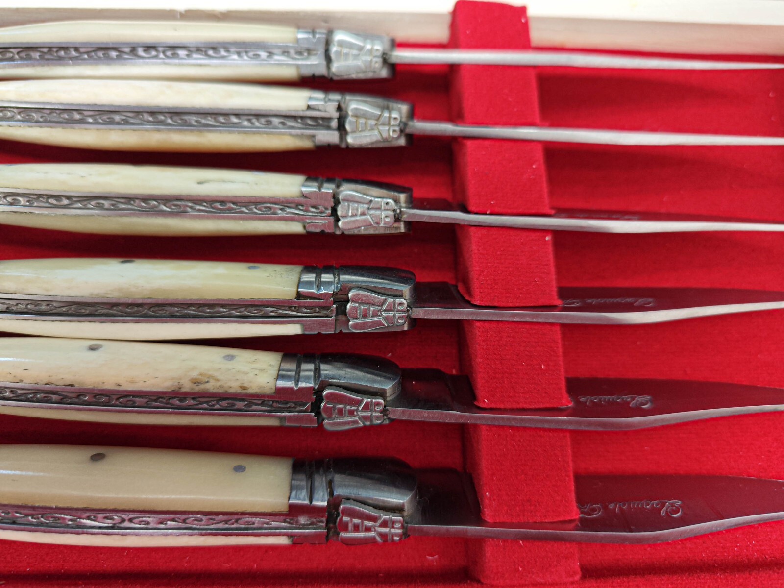 Set of 6 French Laguiole handle steak knives eBay