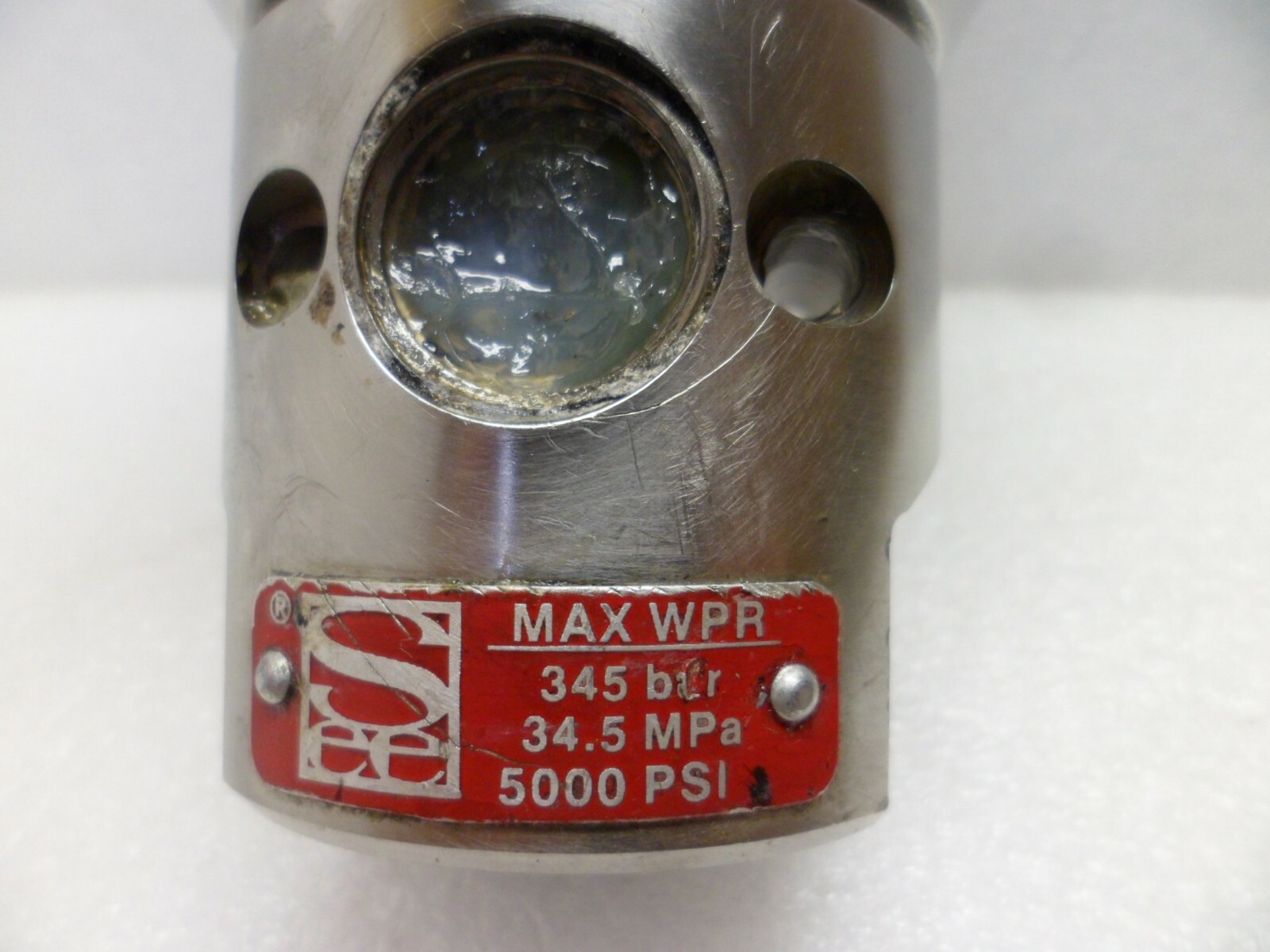 SEALANT EQUIPMENT ENGINEERING 2200396013AA DISPENSING VALVE AND PNEU