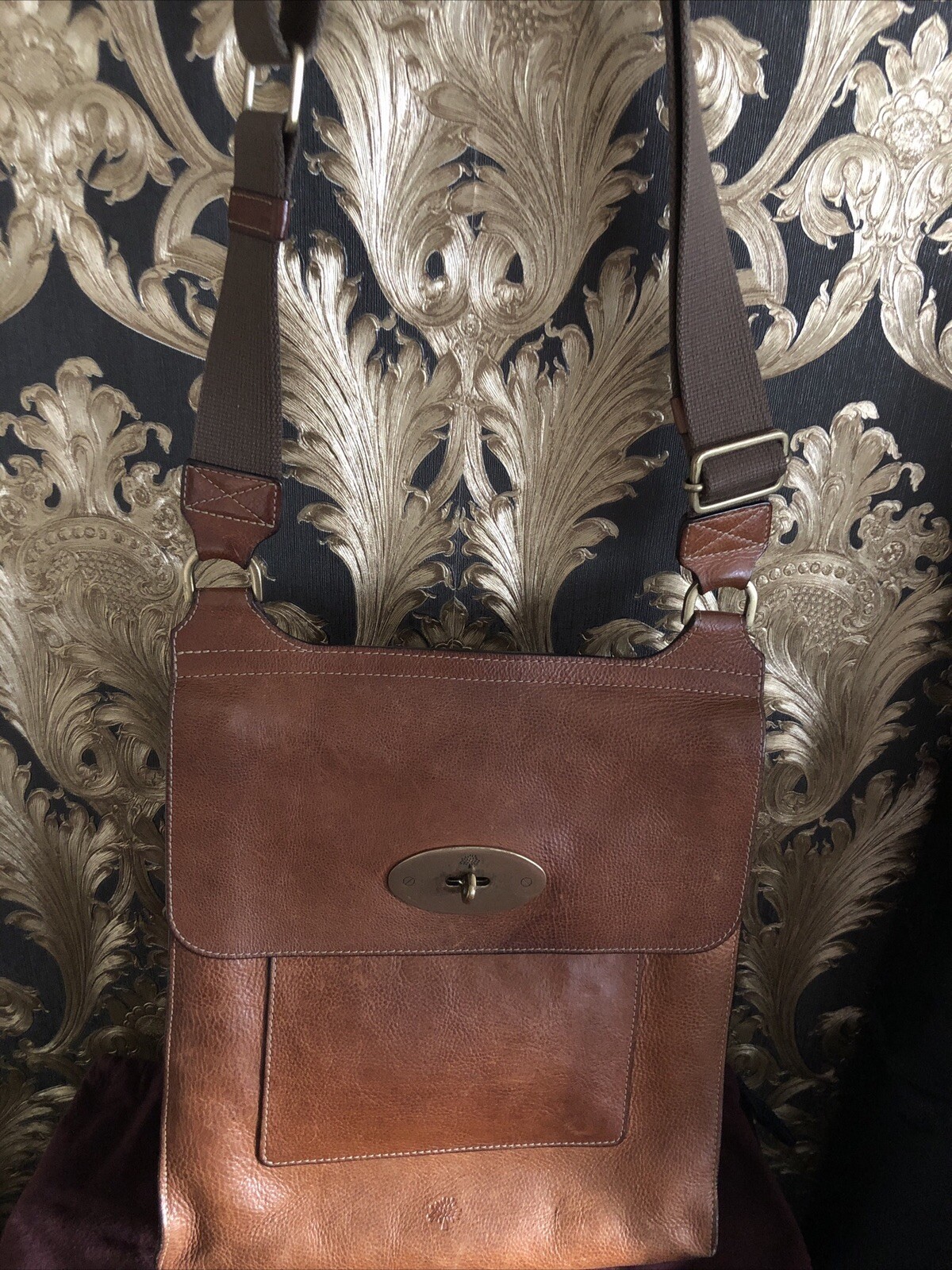 Genuine Mulberry Antony Messenger Bag in Oak Leather Great Condition