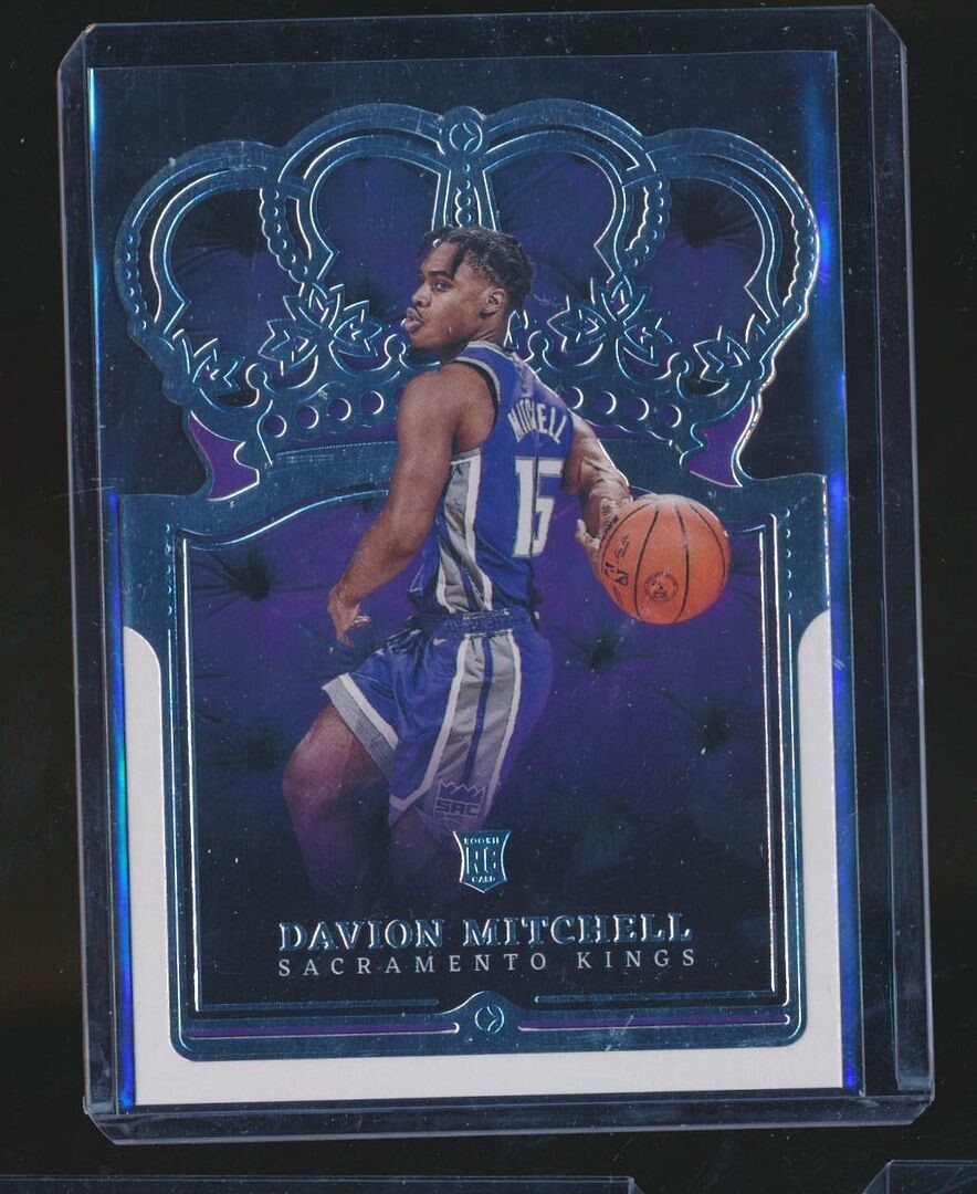 2021-22 CROWN ROYALE ROOKIE DAVION MITCHELL KINGS