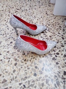 zapatos de fiesta plateados