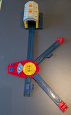 Vintage 80's Tomy Train Track Turntable And Engine Shed Set Ref. No. 1325