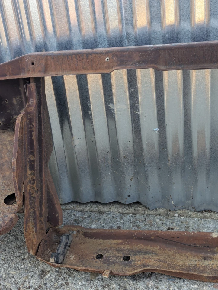 Buick Skylark 1970 radiador núcleo soporte OEM Foto 3 de 4