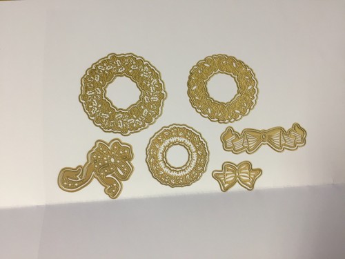 Anna Griffin 3D FUSTELLE CORONA E FIOCCO - 6 fustelle con fustelle ombra ***NUOVO*** #455 - Foto 10 di 10