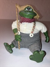 Russ Berrie MR. TADPOLE Country Folk Frog w/Fishing Pole Shelf Sitter Bean Bag