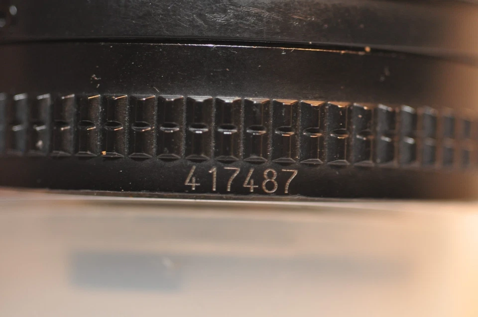 Nikon AF Nikkor 75-300mm FX lens for F3 FM2 N80 F100 D90 D7500 DF D610 D500 D850 - Image 4 of 4