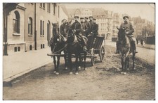 XX2585/ Soldaten mit Kutsche Pferdefuhrwerk Foto AK 1915 WK1