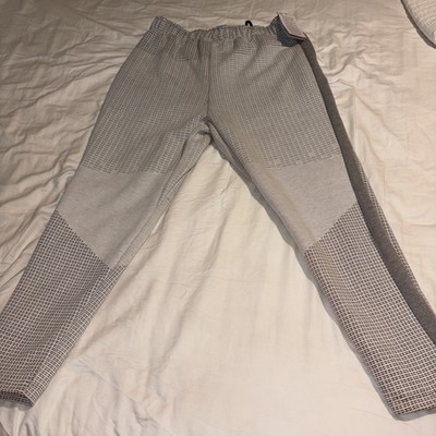 Nike Tech Pack pants Size Large Men Light Gray With White Brand New With Tegs