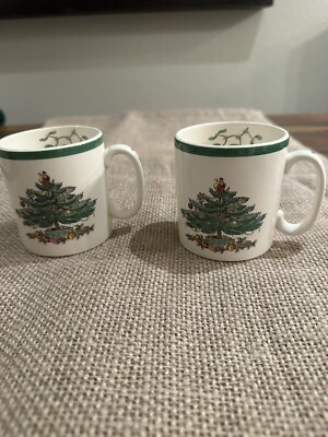 Spode Christmas Tree Pattern Set Lot of 2 Mugs Cups #S3324 Holiday Green White