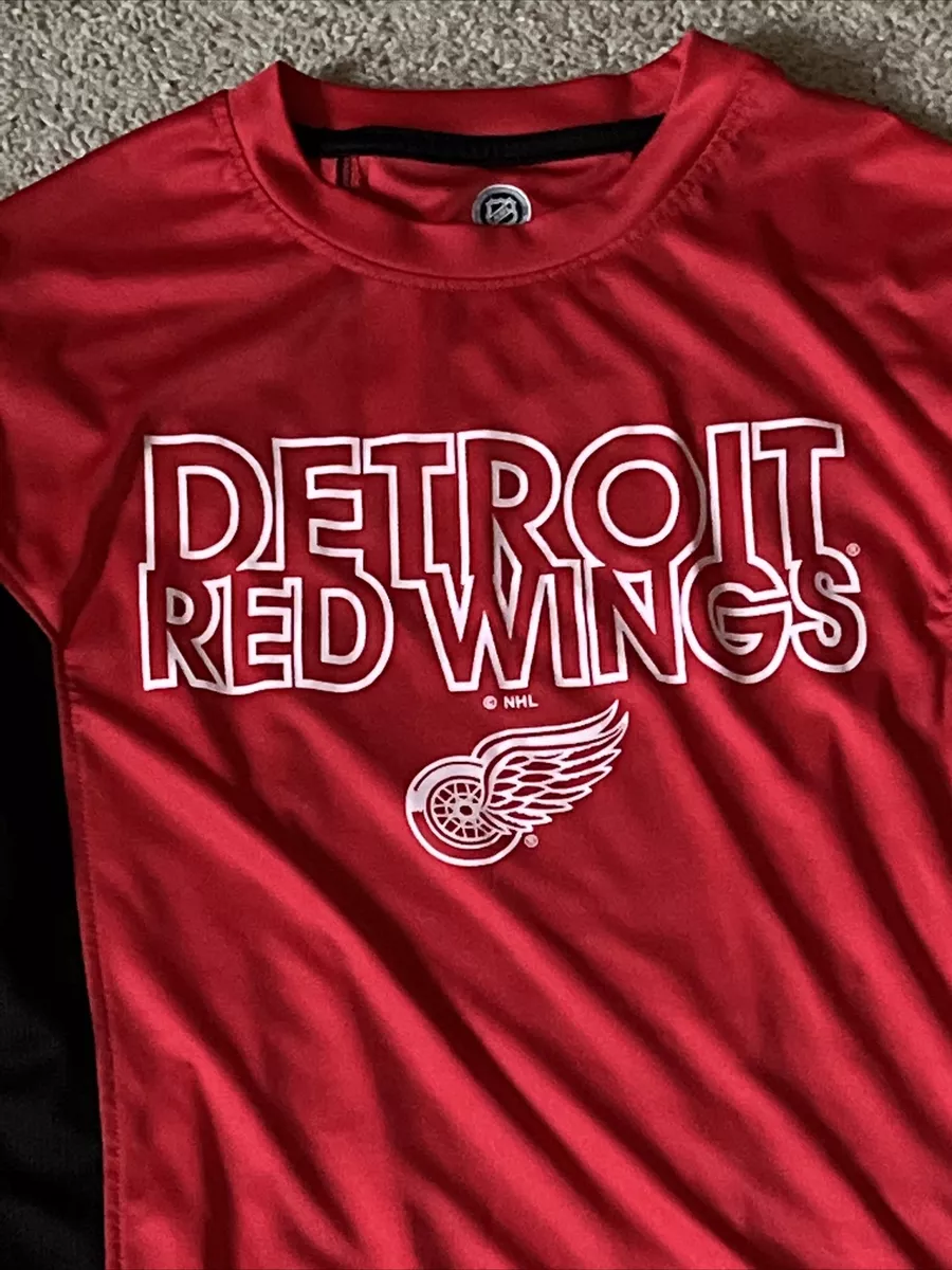 womens red wings shirt