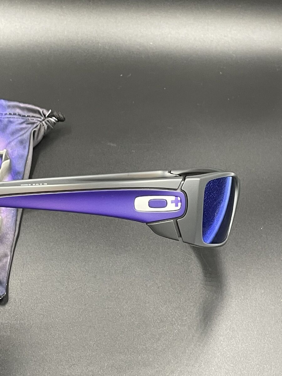 Oakley Fuel Cell Carbon w/ Violet Iridium Lenses Infinite Oakley Fuel Cell Carbon w/ Violet Iridium Lenses Infinite