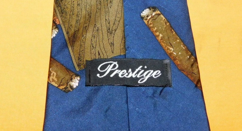 PRESTIGE MADE IN U.S.A. BLUE/BROWN/RED CIGAR MOTIF TIE - TIES - DESIGNER TIES. - Imagem 3 de 3