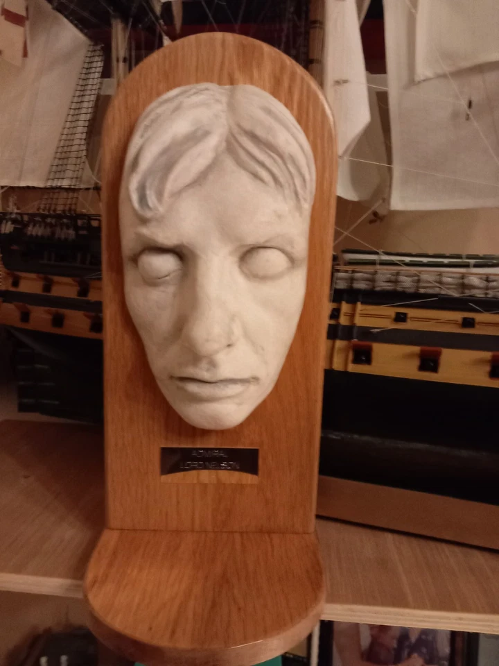 ADMIRAL LORD NELSON KB ,DEATH MASK - Image 4 of 4