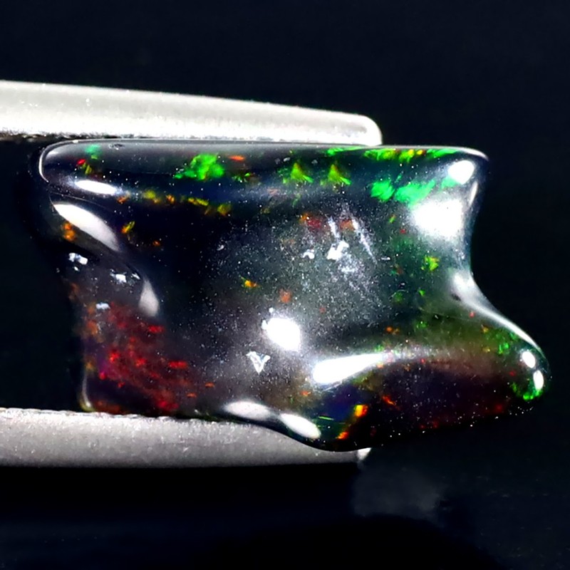 2.47 ct Exquisite Fancy (14 x 8 mm) Ethiopian 360 Degree Flashing Black Opal