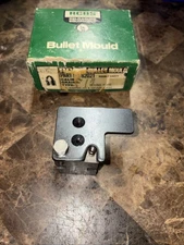 RCBS 82021 Bullet Mold 32 Cal 77gr. Round Nose - Dual Cavity 32-77-RN