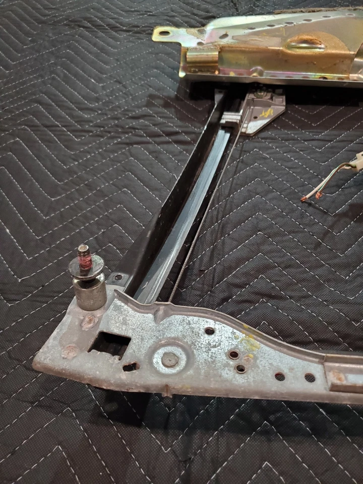 Volvo C70 1998-2004 convertible pasajero delantero regulador ventana probado Foto 4 de 4