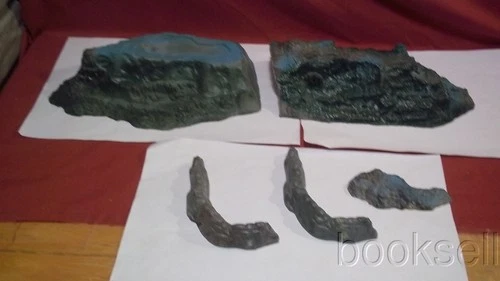 COMPLETE SET OF ORIGINAL TERRAIN PIECES 1965 MARX INVASON DAY HO SCALE MOUNTAINS