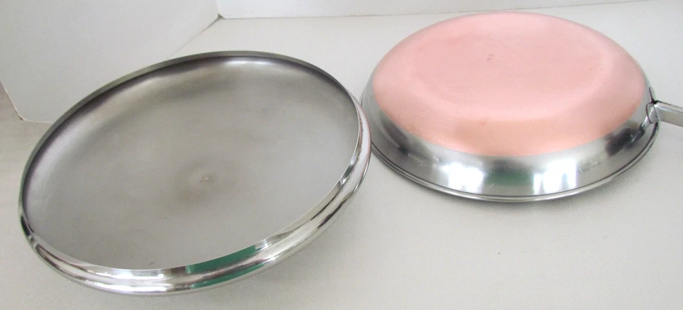 VINTAGE REVERE WARE GENUINE 10" OMELET PAN WITH LID **RARE CLEAN!! - Image 2 of 4