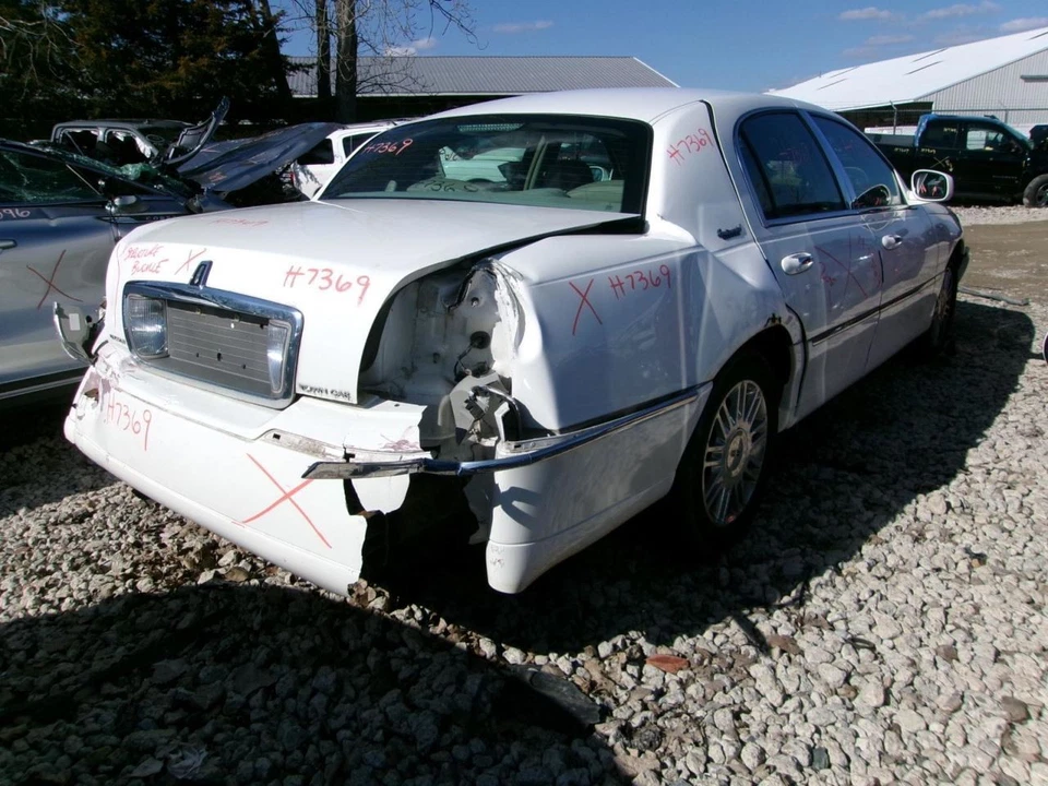 Roof Without Sliding Roof 117.7" Wb Fits 98-11 LINCOLN & TOWN CAR 2080184 Foto 3 de 4