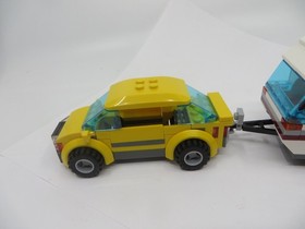 LEGO City 4435 Car & Caravan Camper 100% COMPLETE SET Camping Wagon Retired 2012