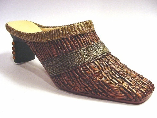 JUST THE RIGHT SHOE NEW PRETTY PENNY 25105 MINIATURE COLLECTABLES