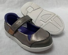 Clarks Girls Tri Pace Metallic Silver Leather Trigenic First Shoes F/G