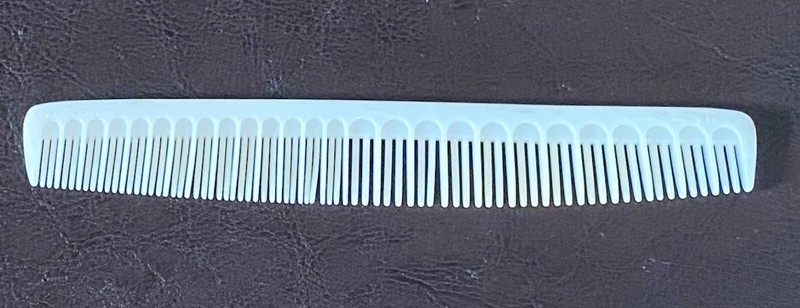 Vtg'50s Tupperware TUPPER! White Hair Comb#64 ORIGINAL Farnumsville,Mass.Factory
