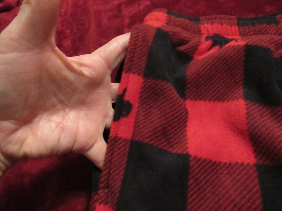 CROFT & BARROW, PANTALÓN SALÓN HOMBRE ROJO/NEGRO POLI ELÁSTICO BÚFALO CUADROS, TALLA 2XLT Foto 3 de 4