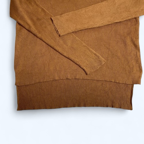 Womens Ribbed Brown Sweater Jumper Size M Assymetrical Waist Cut Stretchy - Picture 2 of 6