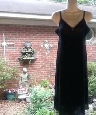 Vtg Shadow Line Black Full Slip Lacey Silky Sheer Nylon Size 36 Tall USA     