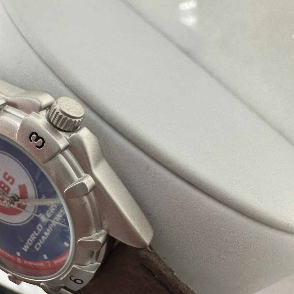 Rare Game Time Chicago Cubs 41mm World Series Champions Watch, New Battery - Image 4 of 4