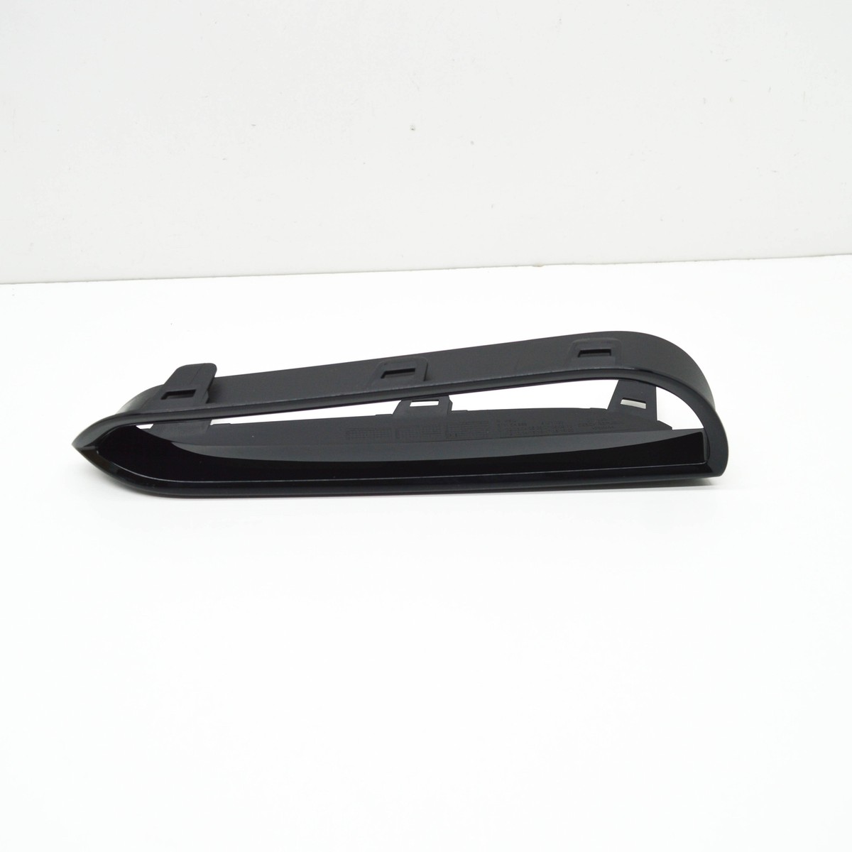 Rivestimento Griglia Paraurti Anteriore Sinistro Per BMW Serie 1 F40 M Sport – Sostituzione Diretta, 51118075625